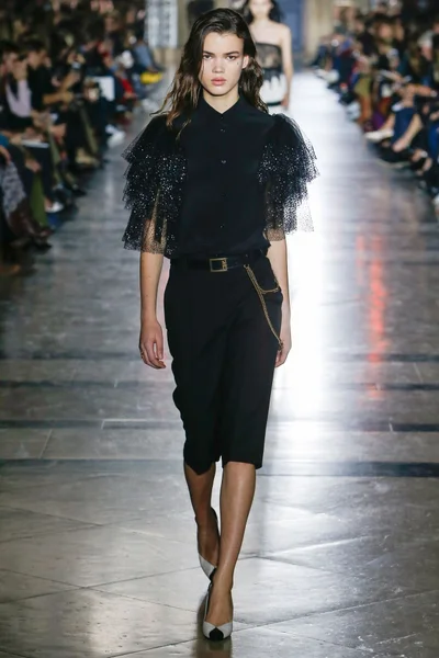 Look 55